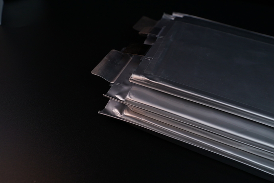 Купить 3.8V 30000 Mah одноклеточная липоаккумуляторная батарея 25C 1000 циклов + Ли-полимерная батарея Производство в сети